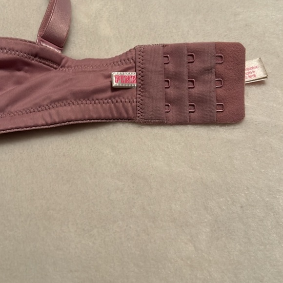 PINK Victorias Secret Push Up - Picture 2 of 4